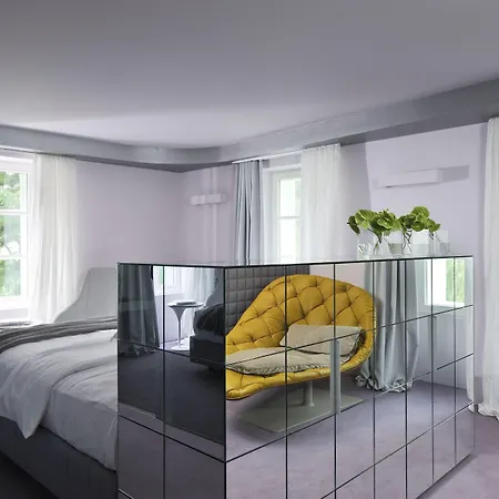 Vander Urbani - A Member Of Design Hotell 4*