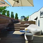 Vander Urbani - A Member Of Design 4*