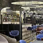 Vander Urbani - A Member Of Design