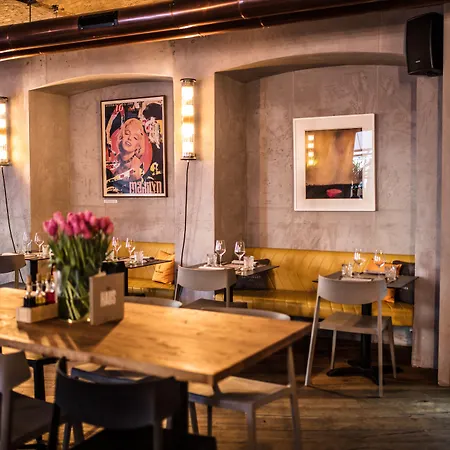 호텔 Vander Urbani - A Member Of Design