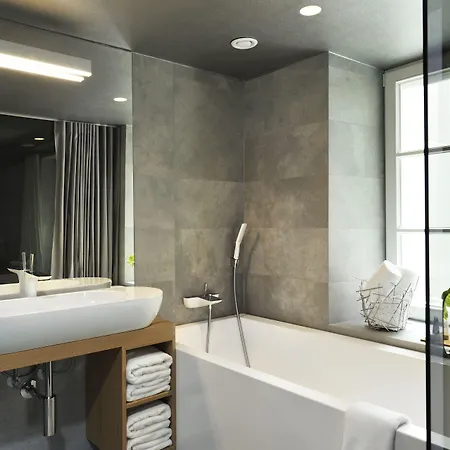 Vander Urbani - A Member Of Design 4*