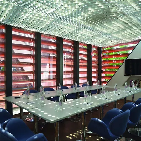 Vander Urbani - A Member Of Design 4* לובליאנה