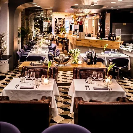 Vander Urbani - A Member Of Design 4*