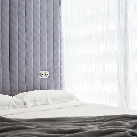 Vander Urbani - A Member Of Design