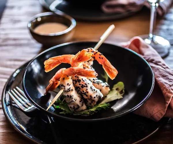 Vander Urbani - A Member Of Design Ljubljana