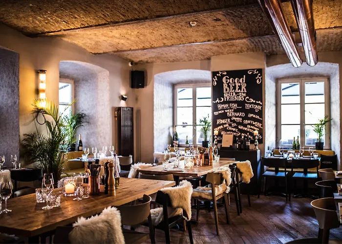 Vander Urbani - A Member Of Design Lubiana